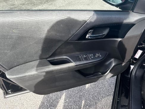 Used 2017 Honda Accord LX image 16