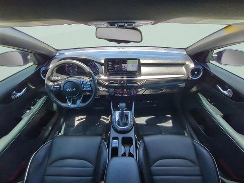 Used 2023 Kia Forte GT-Line w/ GT-Line Premium Package FWD image 10