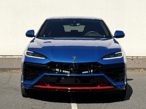 Used 2025 Lamborghini Urus SE image 4