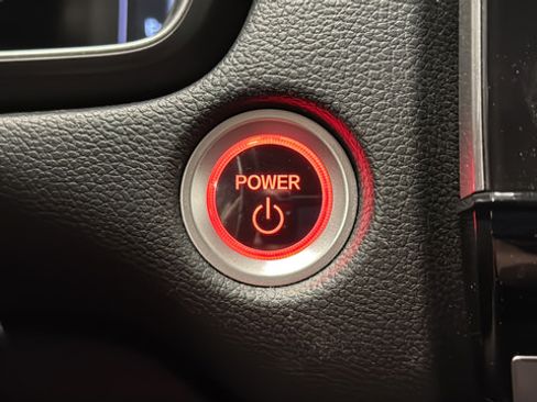 Used 2022 Honda CR-V Touring image 23