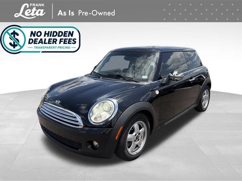 Used 2009 MINI Cooper Hardtop FWD image 1