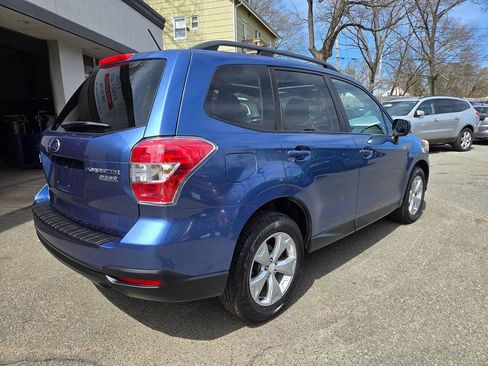 Used 2016 Subaru Forester 2.5i Premium w/ All-Weather Package image 5