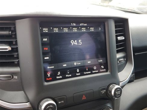 Used 2021 RAM 1500 Big Horn image 24