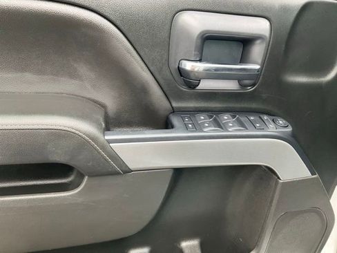 Used 2018 Chevrolet Silverado 1500 LT w/ All Star Edition AWD/4WD image 32