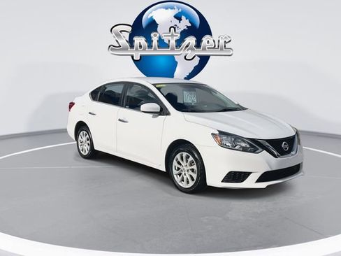 Used 2019 Nissan Sentra SV image 2
