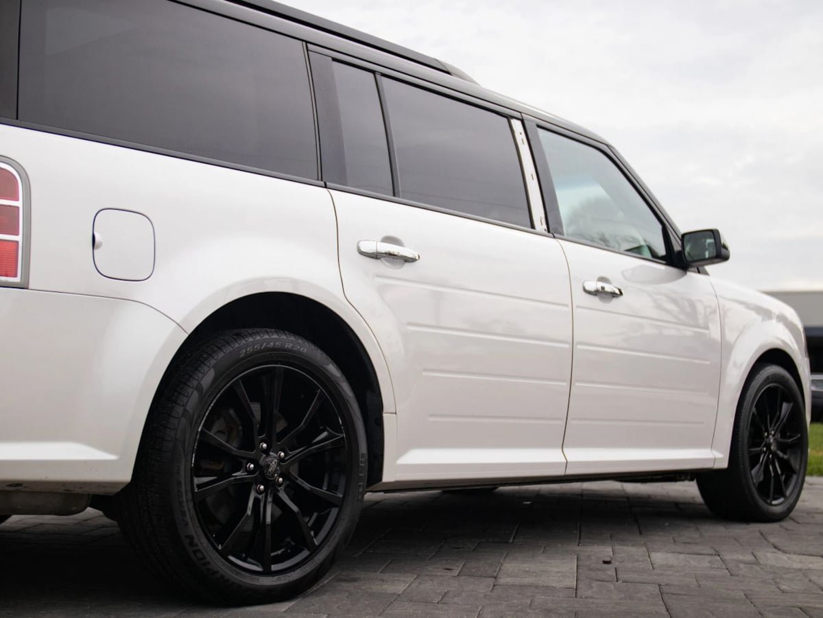 Used 2019 Ford Flex SEL w/ Equipment Group 202A FWD image 11