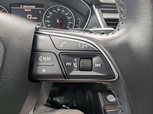 Used 2018 Audi Q5 2.0T Premium w/ Convenience Package image 29