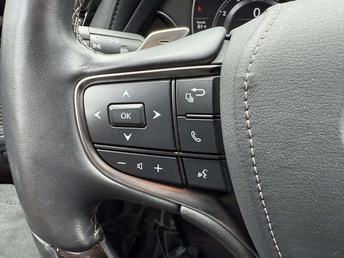 Used 2023 Lexus LS 500 AWD w/ Luxury Package image 22