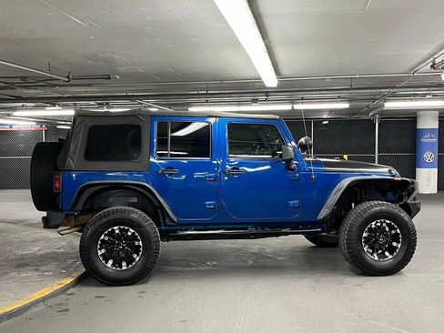 Used 2009 Jeep Wrangler X image 27
