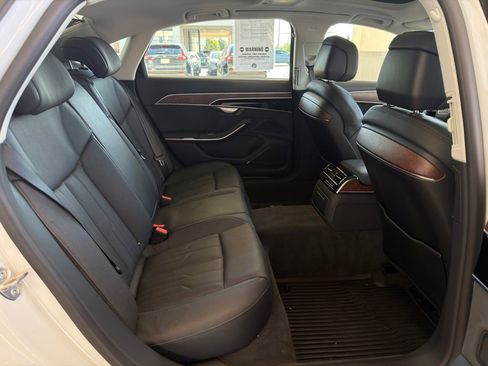 Used 2023 Audi A8 L 3.0T AWD/4WD image 23