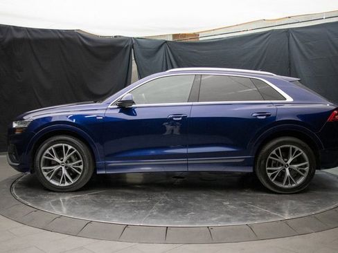 Used 2021 Audi Q8 Premium Plus image 9