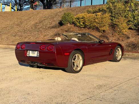 Used 2003 Chevrolet Corvette Convertible w/ Preferred Equipment Group1 image 4