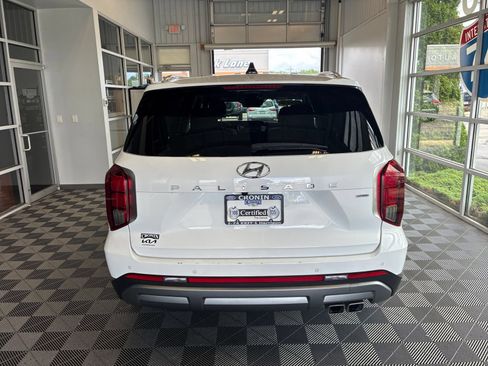 Used 2024 Hyundai Palisade Limited AWD/4WD image 5