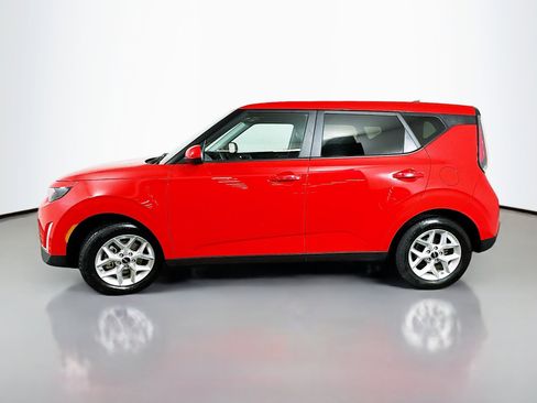 Certified 2024 Kia Soul LX w/ Option Group 015 image 4