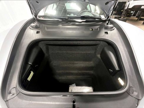 Used 2024 Porsche 718 Cayman image 32