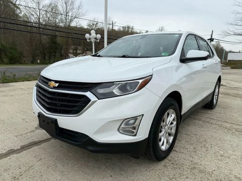 Used 2018 Chevrolet Equinox LS image 1