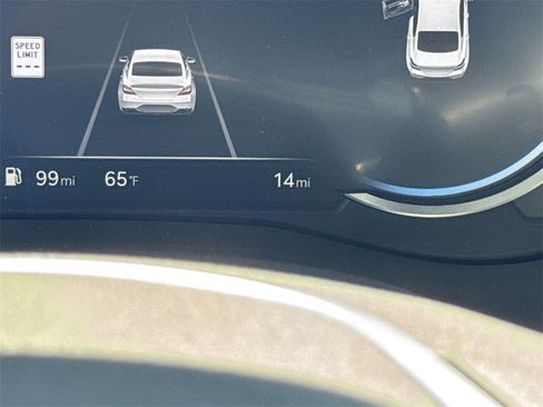 New 2025 Genesis G70 2.5T image 28