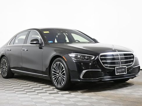 Certified 2023 Mercedes-Benz S 500 4MATIC image 9