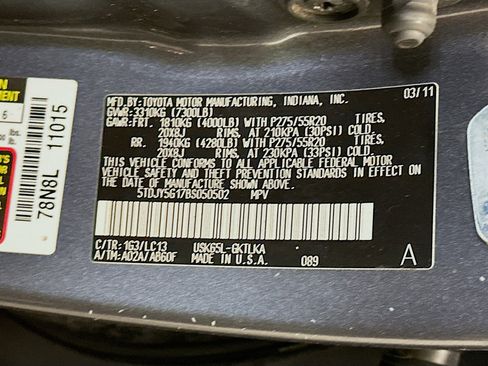 Used 2011 Toyota Sequoia Limited AWD/4WD image 12