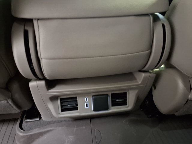Used 2025 Chevrolet Silverado 2500 LT AWD/4WD image 21