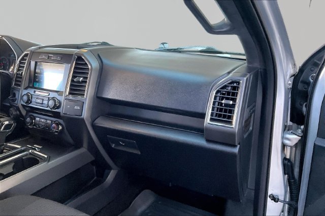 Used 2016 Ford F150 XLT w/ Equipment Group 302A Luxury RWD image 18
