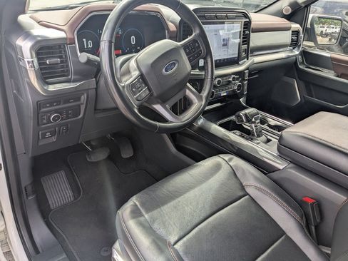 Used 2022 Ford F150 Lariat w/ Equipment Group 502A High AWD/4WD image 18