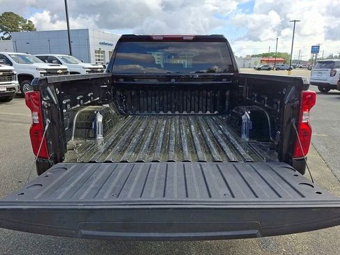Certified 2025 Chevrolet Silverado 1500 LT RWD image 28