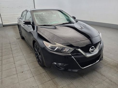 Used 2017 Nissan Maxima SR w/ Midnight Edition FWD image 13