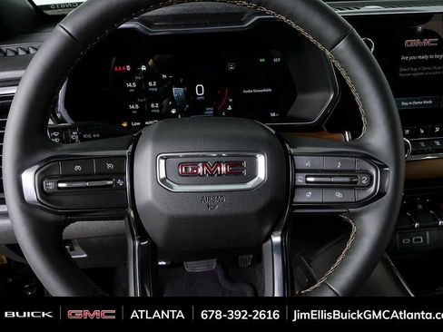 New 2026 GMC Canyon AT4 w/ AT4 Premium Package image 8