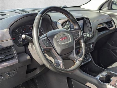Used 2023 GMC Terrain AT4 image 10