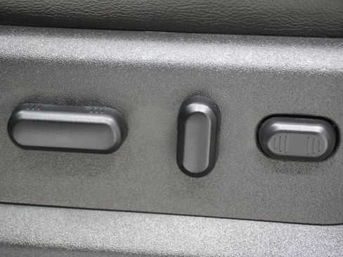 Used 2012 Ford F350 Lariat w/ Lariat Ultimate Pkg image 14