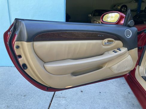 Used 2007 Lexus SC 430 Convertible image 27