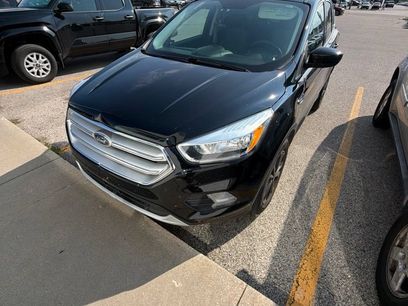 Used 2017 Ford Escape SE