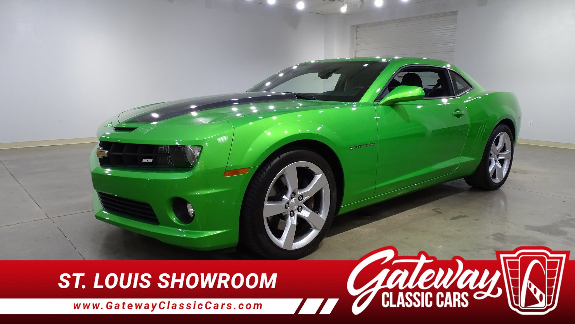 Used 2011 Chevrolet Camaro SS RWD image 1