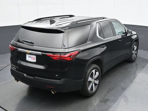 Used 2023 Chevrolet Traverse LT w/ LT Premium Package AWD/4WD image 21