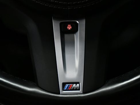 Used 2022 BMW X7 M50i w/ Executive Package image 27