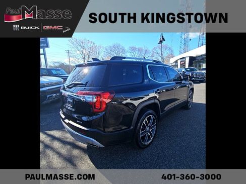 Used 2023 GMC Acadia SLT w/ Technology Package AWD/4WD image 4