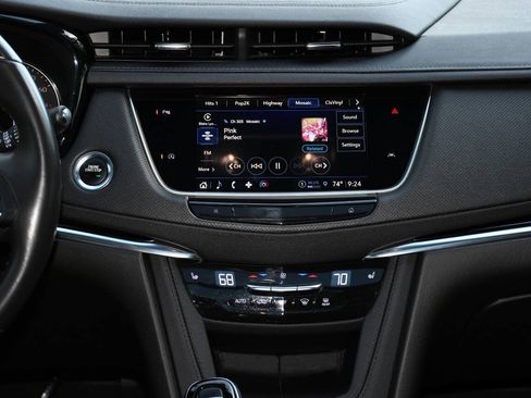 Used 2022 Cadillac XT6 Luxury AWD/4WD image 33