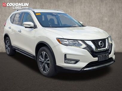 Used 2017 Nissan Rogue SL