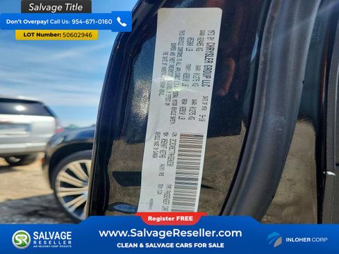 Used 2010 Chrysler 300 S image 16