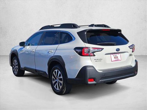 Certified 2025 Subaru Outback Premium w/ Popular Package #1A image 7