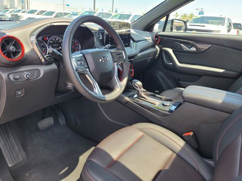 Used 2023 Chevrolet Blazer RS w/ Enhanced Convenience Package FWD image 9