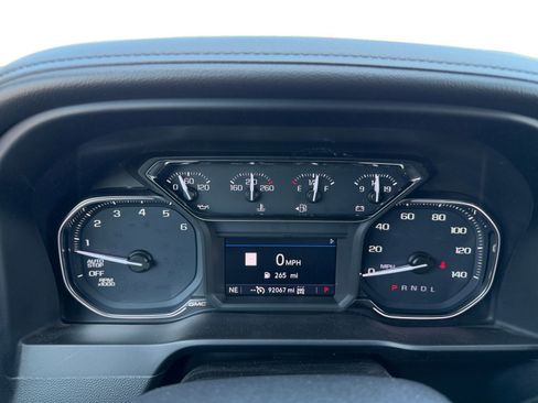 Used 2019 GMC Sierra 1500 SLT w/ SLT Premium Package AWD/4WD image 12