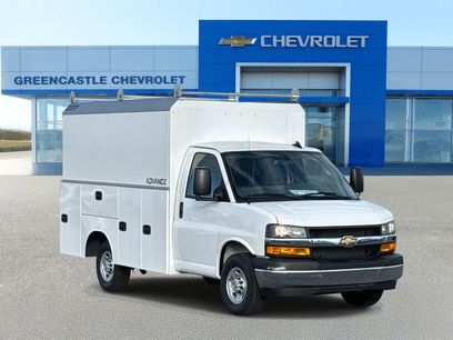 New 2025 Chevrolet Express 3500 w/ Power Convenience Package