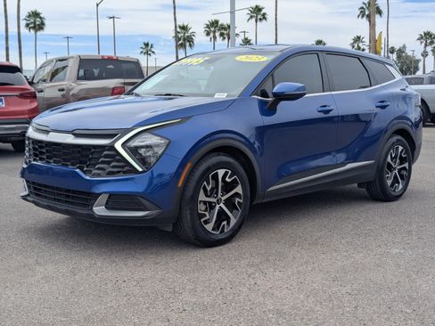 Used 2023 Kia Sportage EX FWD image 5