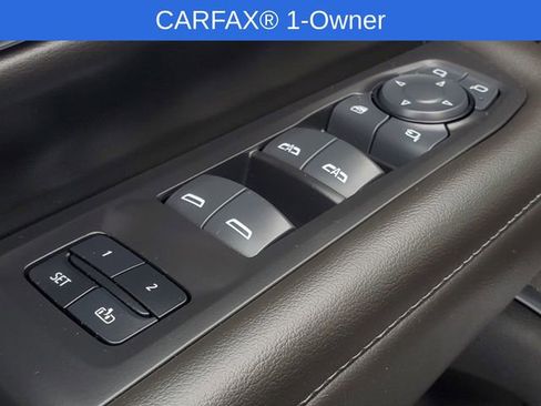 Used 2024 Chevrolet Tahoe Z71 w/ Luxury Package image 12