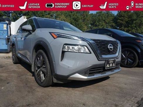 Certified 2022 Nissan Rogue Platinum w/ Head-Up Display Package image 2