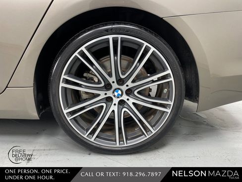 Used 2017 BMW 540i image 12