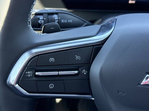 New 2026 Chevrolet Traverse LT w/ Sun and Wheel Package FWD image 46