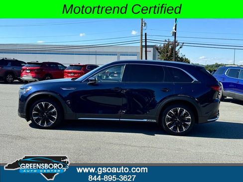 Used 2024 MAZDA CX-90 Plug-In Hybrid w/ Premium Pkg AWD/4WD image 3